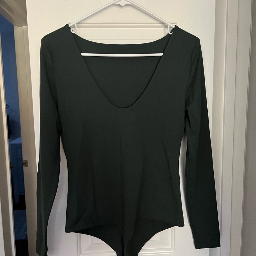 nuuds Dark Green Long Sleeve Open Back Bodysuit NWT - Picture 2 of 3